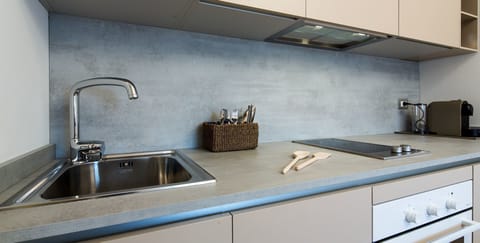 Superior Suite (Il treno per il Darjeeling) | Private kitchen | Fridge, espresso maker, coffee/tea maker, electric kettle