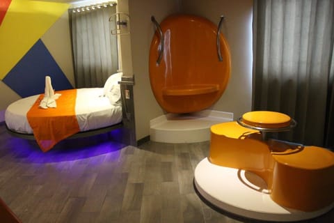 Deluxe Room, Hot Tub | Free WiFi, bed sheets