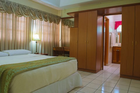 Luxury Room, Private Bathroom | Free WiFi, wheelchair access