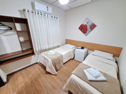 Economy Room, 2 Twin Beds | Soundproofing, free WiFi