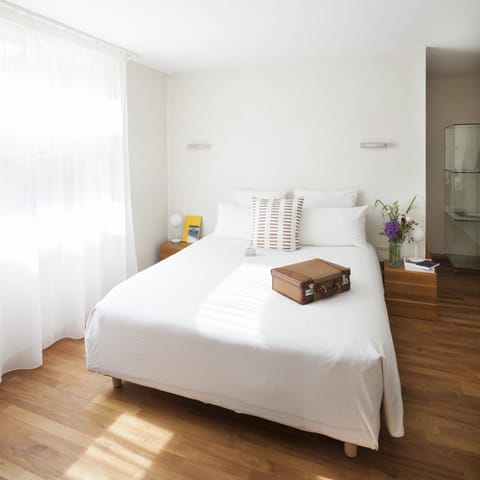 Club Double Room | Premium bedding, minibar, in-room safe, individually furnished