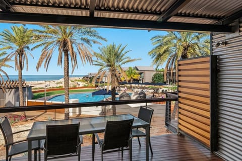 Apartment, 2 Bedrooms, Ocean View | Terrace/patio