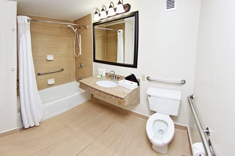 Combined shower/tub, eco-friendly toiletries, hair dryer, towels