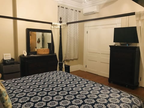 Standard Double Room, Private Bathroom (Trolley Stop Canopy) | WiFi