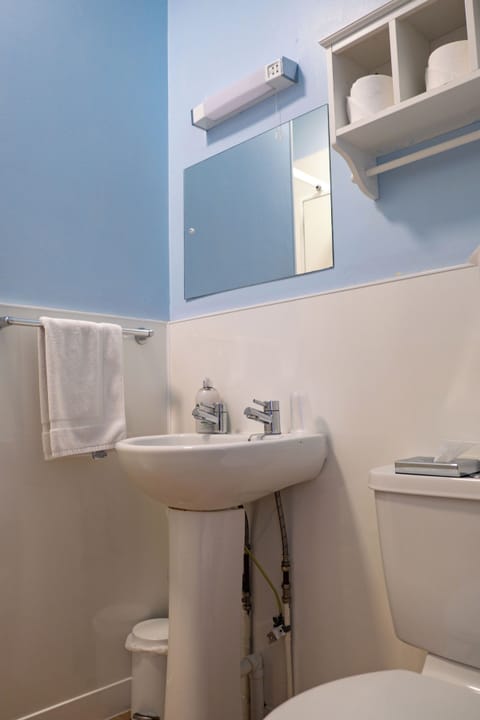 Ayres Family Room, Sea View (Top Floor) | Bathroom | Hair dryer, towels, soap, toilet paper