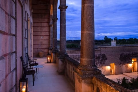 Suite, Balcony, Garden View | Balcony