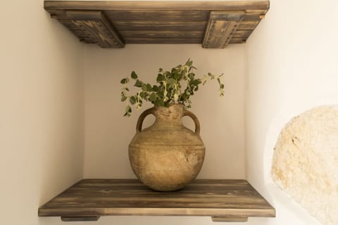 Villa, 2 Bedrooms | Room amenity