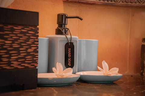 Four Bedroom Villa with Private Pool | Bathroom | Separate tub and shower, deep soaking tub, free toiletries, hair dryer