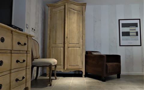 Junior Suite | Premium bedding, in-room safe, individually decorated