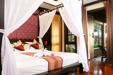 Deluxe Jacuzzi Villa | In-room safe, individually decorated, free WiFi