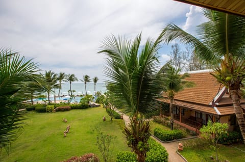 Beach/ocean view