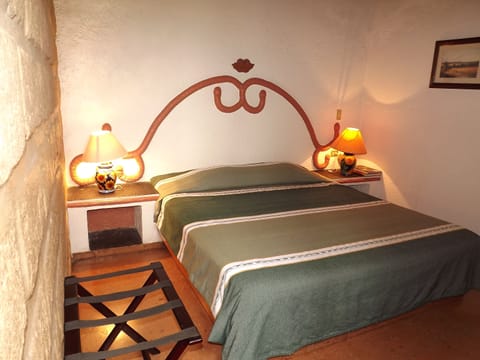 Villa, 2 Bedrooms | In-room safe, iron/ironing board, free WiFi, bed sheets