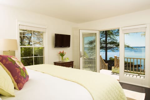 Rachel Carson Cottage | Premium bedding, in-room safe, individually decorated