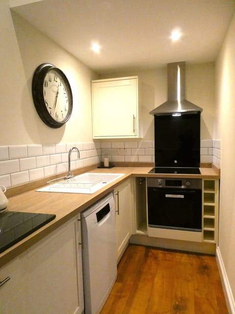 Standard Studio, Ensuite, Garden View (Church View) | 1 bedroom