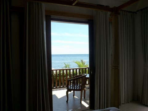 Double or Twin Room, Ocean View | Beach/ocean view