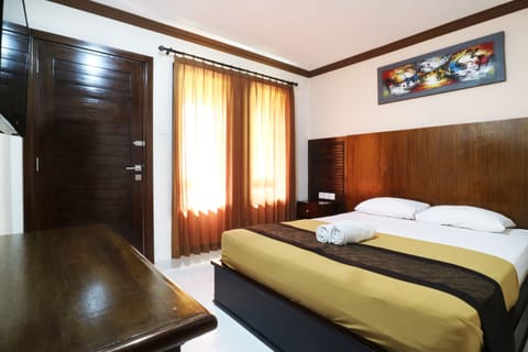 Standard Double Room, 1 Double Bed | In-room safe, desk, free WiFi