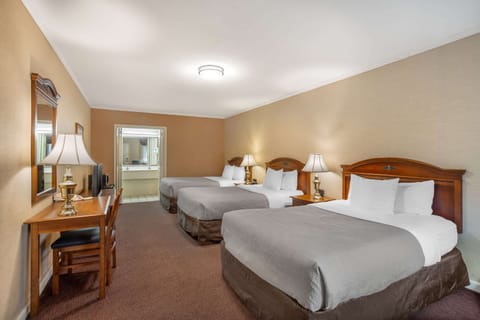 Standard Room, Multiple Beds, Non Smoking (2nd Floor) | In-room safe, desk, blackout drapes, iron/ironing board