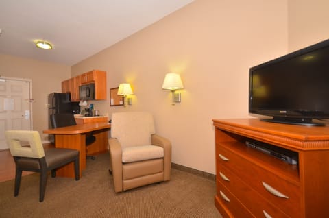 In-room safe, desk, soundproofing, iron/ironing board