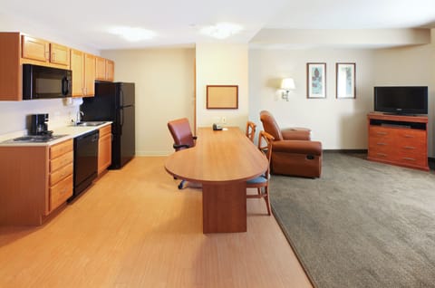 Suite, 1 Bedroom | In-room safe, desk, laptop workspace, iron/ironing board