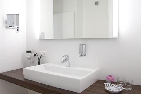 Free toiletries, hair dryer, towels, soap