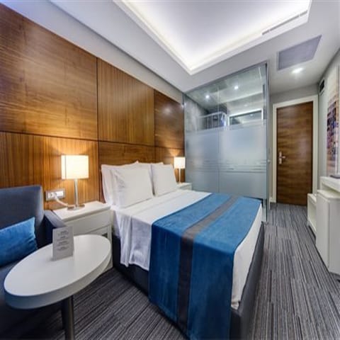 Deluxe Double Room, City View | Premium bedding, minibar, in-room safe, desk