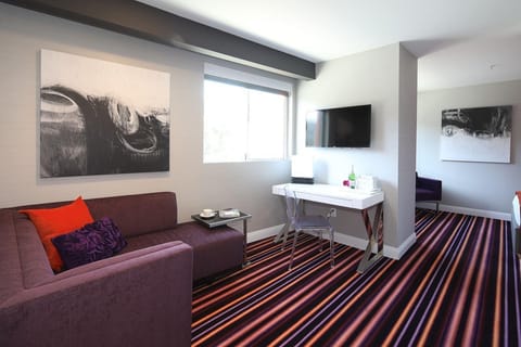 Suite, 2 Bedrooms | Premium bedding, blackout drapes, iron/ironing board, free WiFi