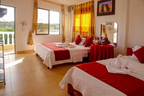 Family Room, Balcony | Desk, free WiFi, bed sheets