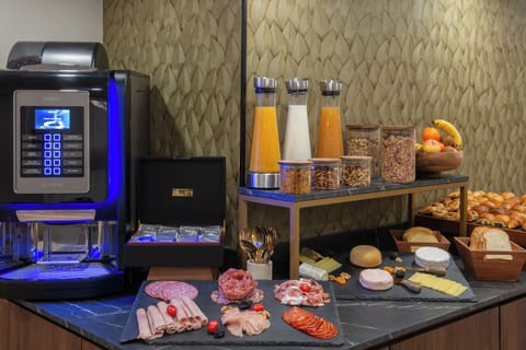 Daily buffet breakfast for a fee