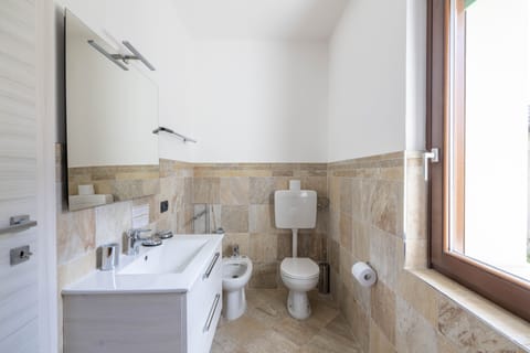 Family Quadruple Room, Multiple Beds, Mountain View | Bathroom | Shower, free toiletries, hair dryer, bidet