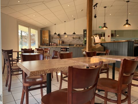 Buffet breakfast on weekends (EUR 8.30 per person)