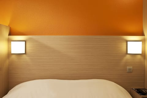 Standard Room, 1 Double Bed | Premium bedding, desk, free WiFi, bed sheets