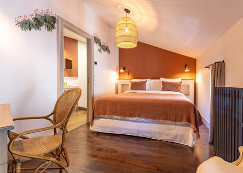 Chambre confort 2022 | In-room safe, desk, free WiFi, bed sheets