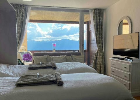 Apartment, 1 Bedroom, Balcony | 1 bedroom, free cribs/infant beds, free WiFi, bed sheets