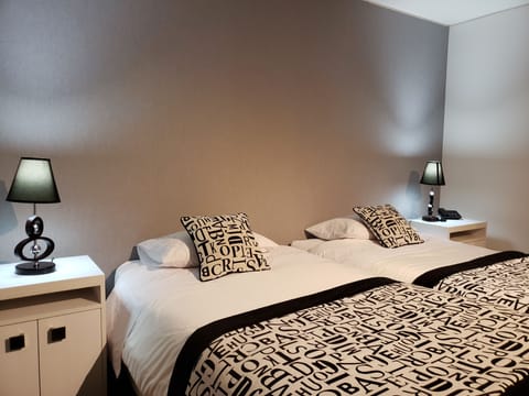 Standard Twin Room | Premium bedding, minibar, in-room safe, individually decorated