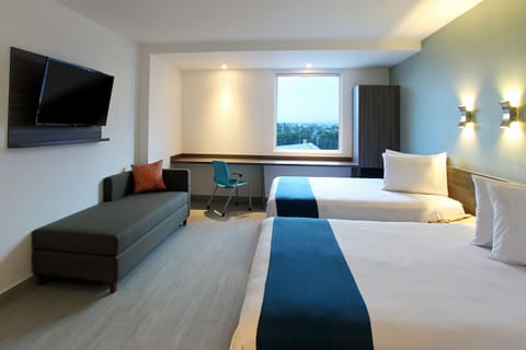 Superior Double Room | In-room safe, desk, iron/ironing board, free WiFi