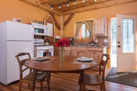 Cabin 3 (Pet Free) - Blackberry Bend | Private kitchen | Fridge, microwave, oven, stovetop