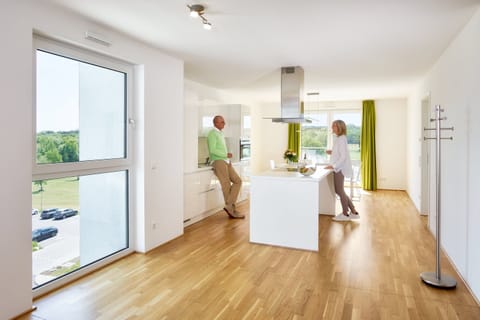 Executive Suite, 2 Bedrooms, 2 Bathrooms, Garden Area | Desk, soundproofing, free cribs/infant beds, rollaway beds