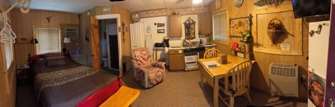 Cabin, 1 Double Bed (Cabin #5 ) | Individually decorated, individually furnished, iron/ironing board