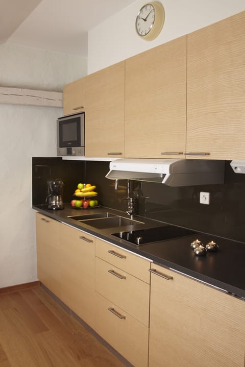 Apartment, 1 Bedroom (Storkyrkobrinken 4) | Private kitchen | Full-size fridge, microwave, oven, stovetop