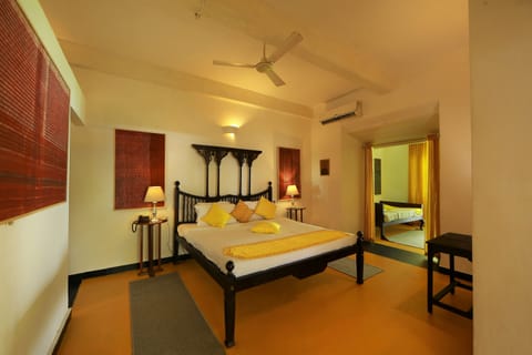 Superior Double Room | Desk, free WiFi, bed sheets