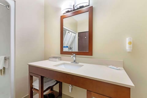 Suite, Accessible, Non Smoking | In-room safe, desk, laptop workspace, blackout drapes