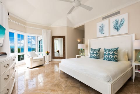 Luxury Suite, 2 Bedrooms, Oceanfront | 1 bedroom, premium bedding, in-room safe, desk