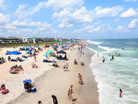 Beach nearby, beach towels