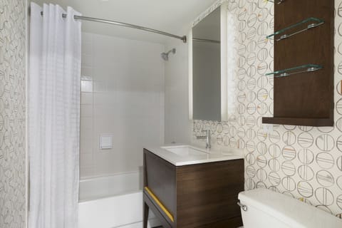 Combined shower/tub, eco-friendly toiletries, hair dryer, towels