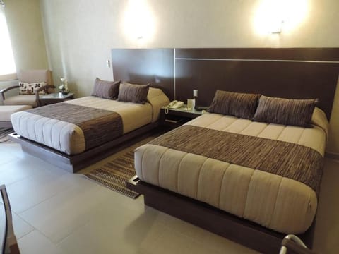 In-room safe, desk, iron/ironing board, free WiFi