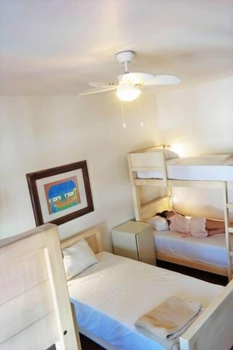 Shared Dormitory, Women only | In-room safe, free WiFi