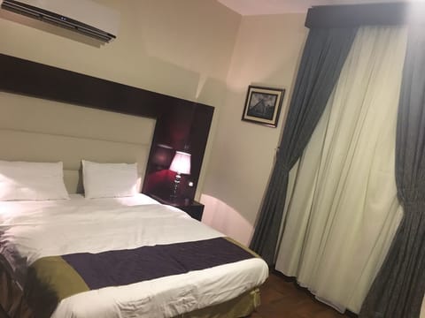 In-room safe, iron/ironing board, rollaway beds, free WiFi