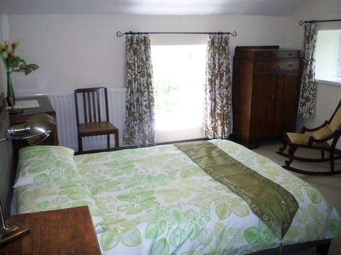 Family Cottage, Private Bathroom, Garden View (self-catering)