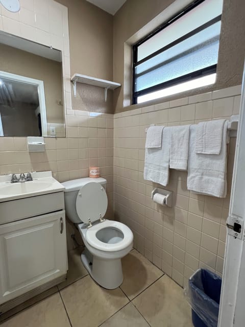 Basic Double or Twin Room, 2 Bedrooms, Smoking | Bathroom | Shower, towels, soap, shampoo