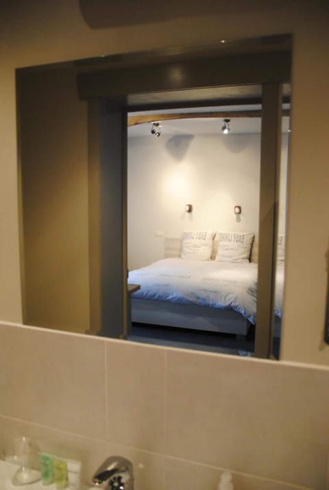 Double Room | Minibar, blackout drapes, soundproofing, free WiFi